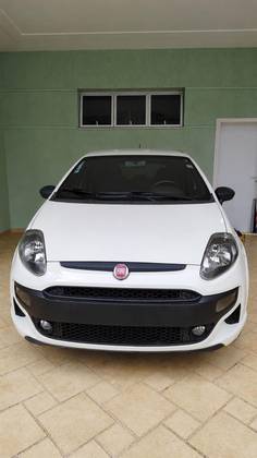 FIAT PUNTO 1.8 BLACKMOTION 16V FLEX 4P MANUAL